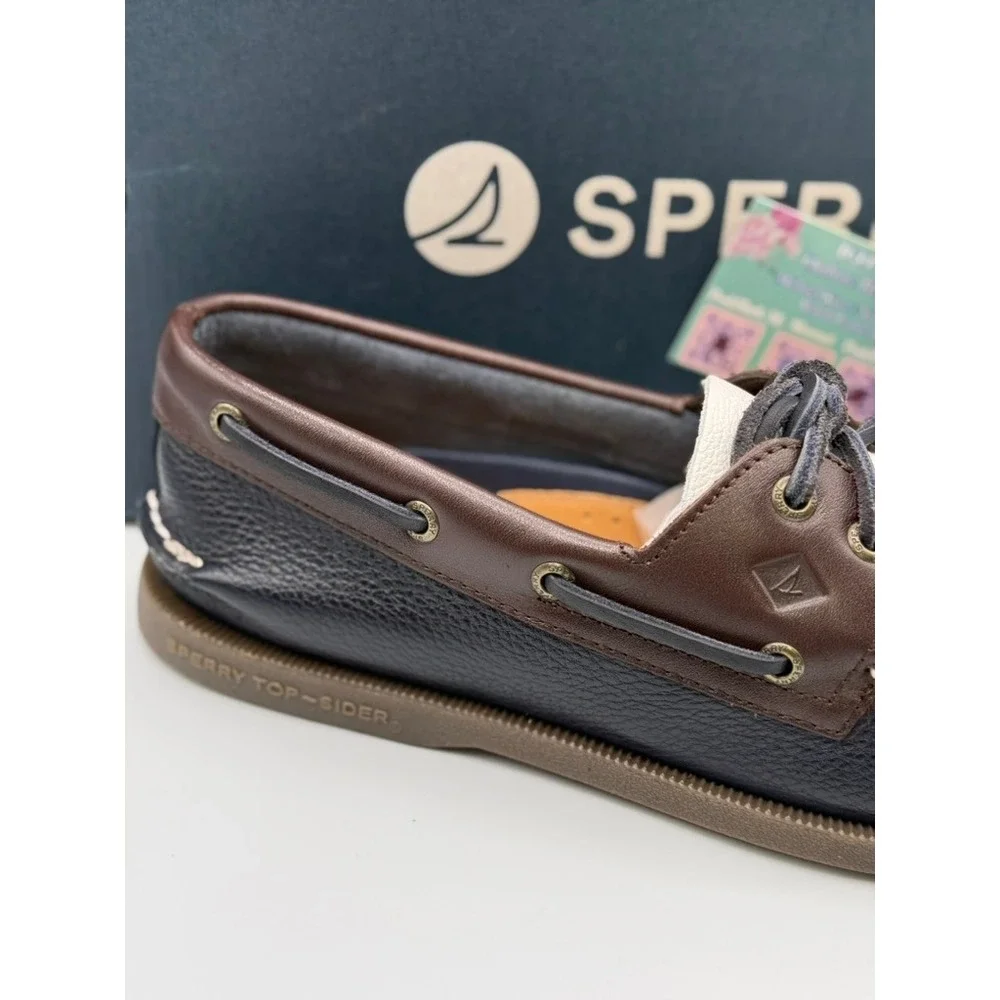 Sperry Top-Sider AO 2-Eye Boat Shoes‎ Navy White Brown Leather